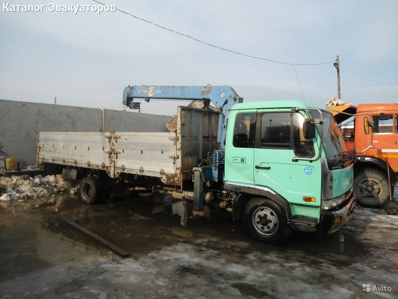 эвакуатор верхняя пышма. эвакуатор верхняя пышма. расценки эвакуатора. эвакуатор верхняя. Toyota prado 90 на эвакуаторе.